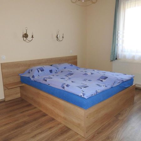 Petra Apartmanhaz 包道乔尼托毛伊 外观 照片